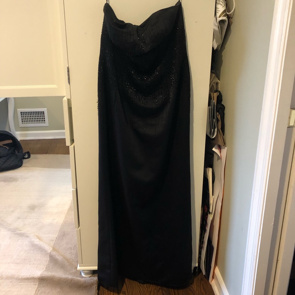 Vintage Zola Evening Petite Black sleeveless Evening Gown with Beading Size: 10